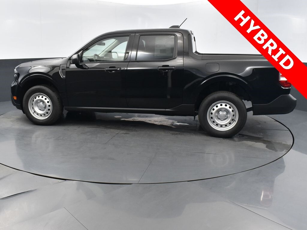 New 2025 Ford Maverick XL Truck SuperCrew