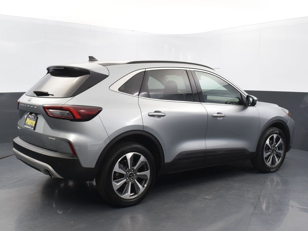 Used 2024 Ford Escape Platinum SUV