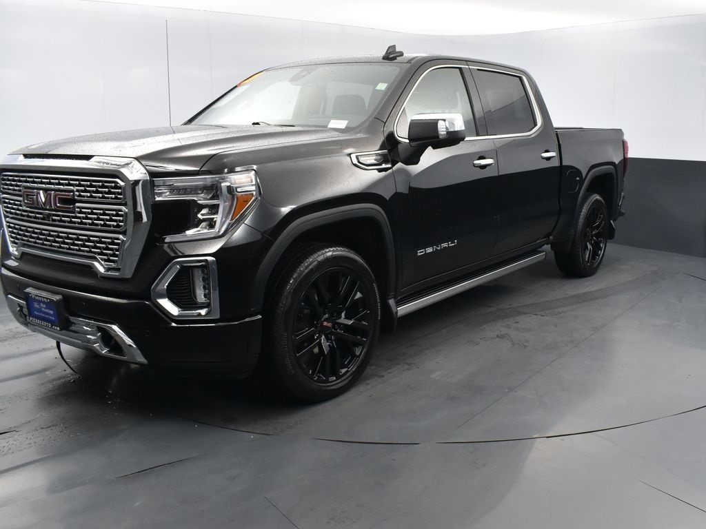 2021 GMC Sierra Denali's photo