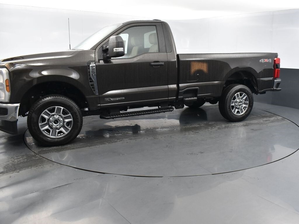 New 2025 Ford F-250 XLT Truck Regular Cab