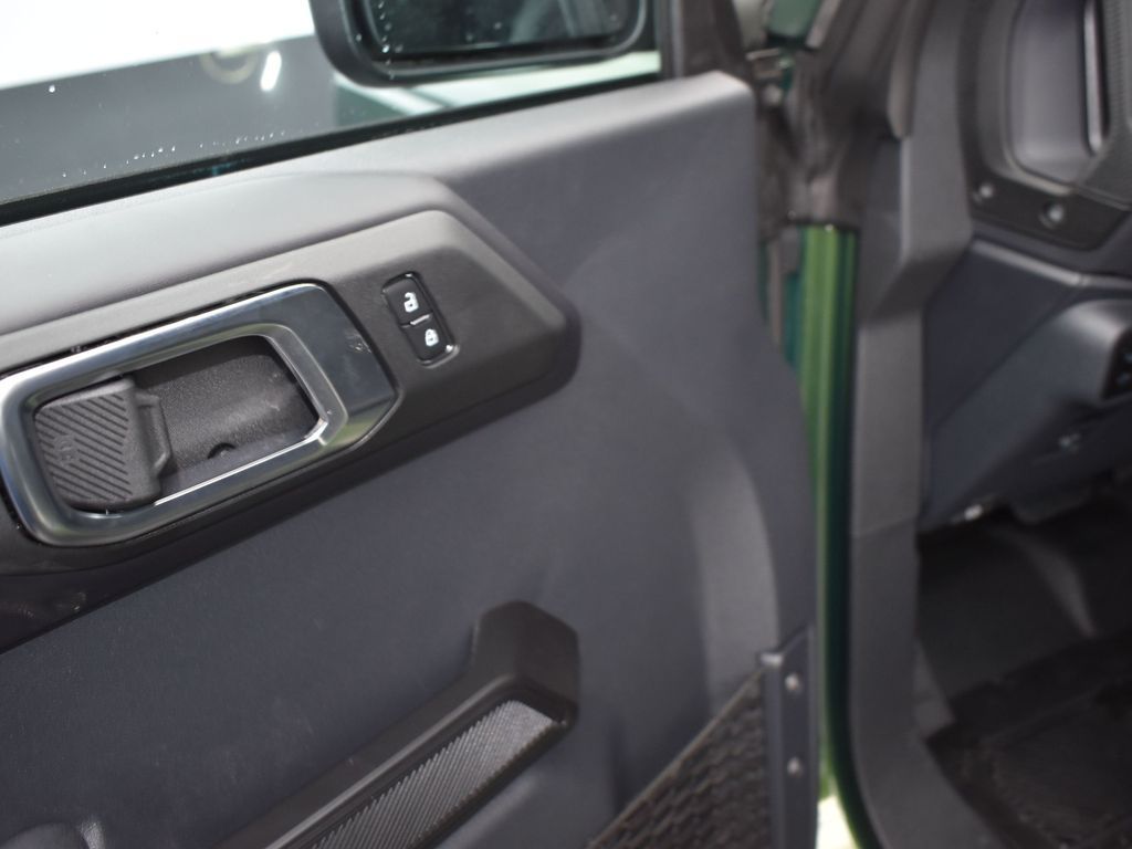 2025 Ford Bronco 4-Door Badlands - Photo 10