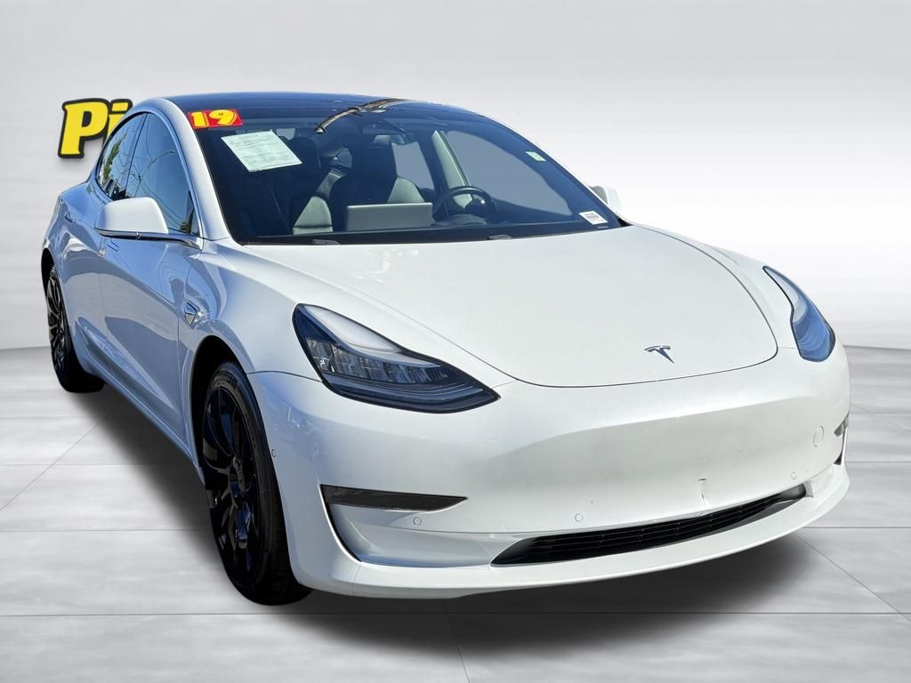 Used 2019 Tesla Model 3 Long Range with VIN 5YJ3E1EB8KF387948 for sale in Lynnwood, WA
