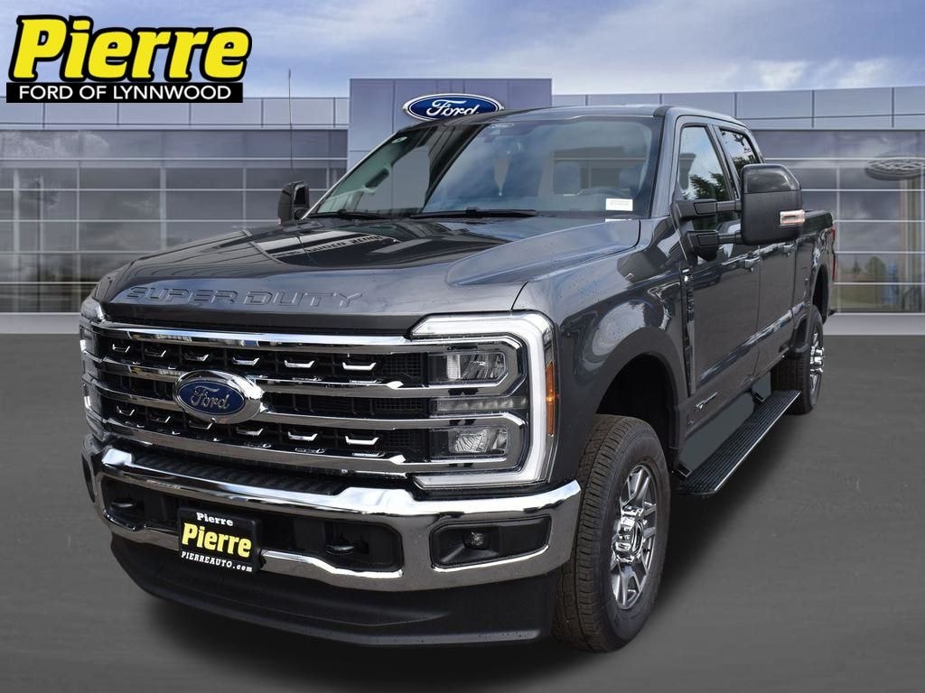New 2026 Ford F-350 Lariat Truck Crew Cab
