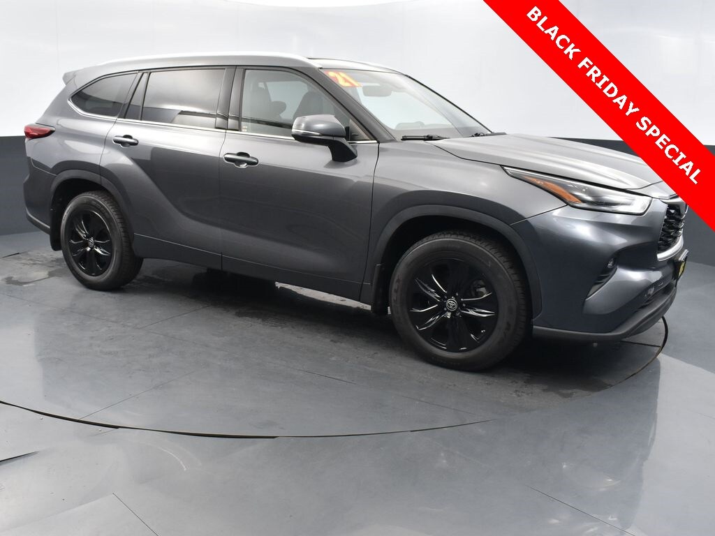 Used 2021 Toyota Highlander XLE SUV