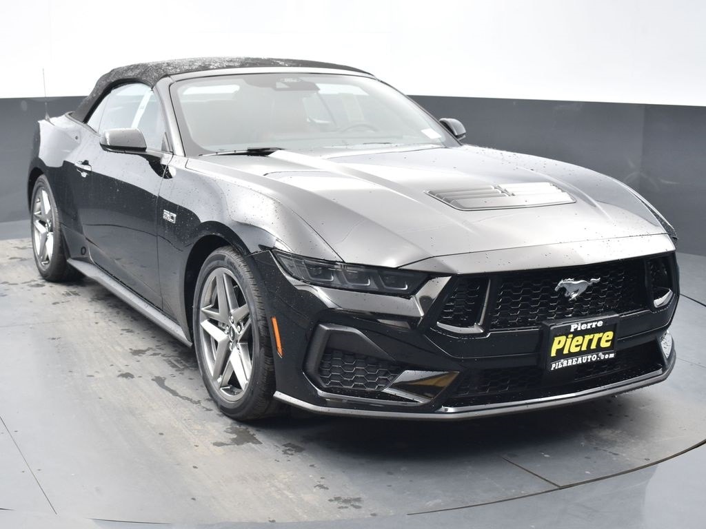 2025 Ford Mustang Convertible 