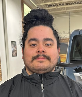 Staff member Luis Martinez from ID_51a2c9