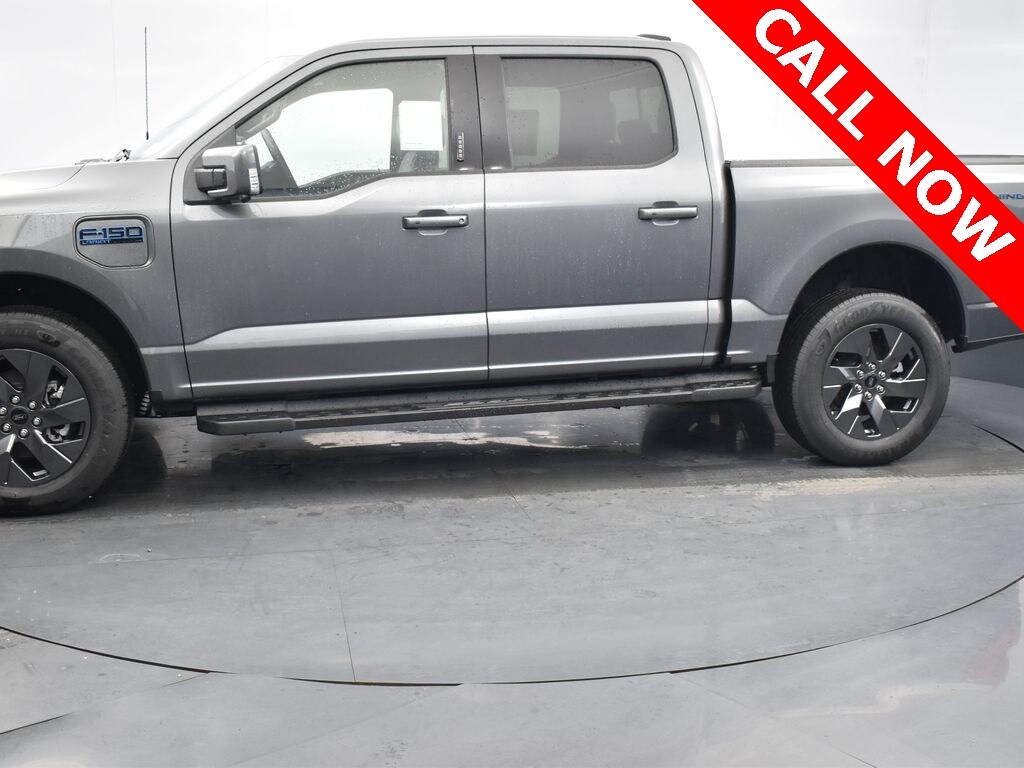 New 2025 Ford F-150 Lightning Lariat Truck SuperCrew Cab