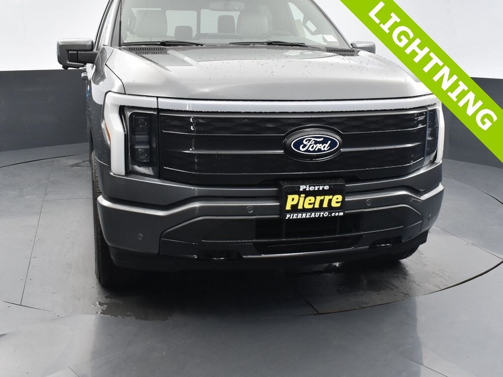 New 2025 Ford F-150 Lightning Platinum Truck SuperCrew Cab