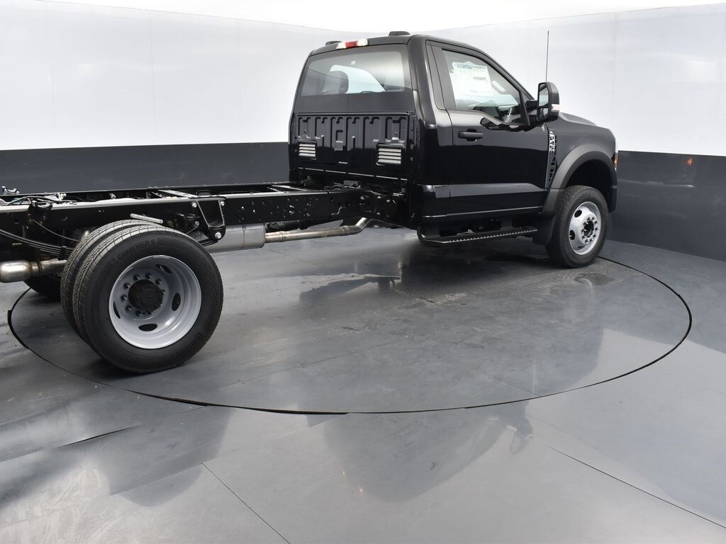 New 2026 Ford F-450 Chassis XL DRW Truck Regular Cab