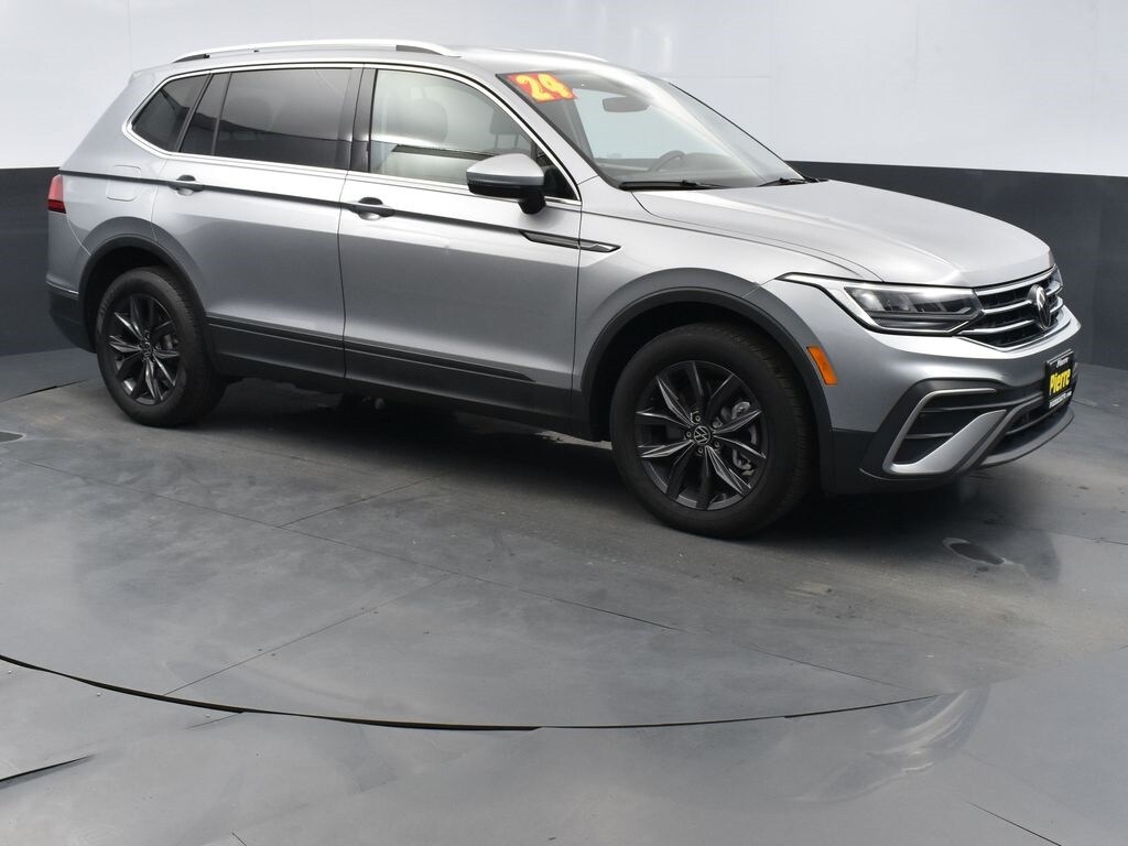 Used 2024 Volkswagen Tiguan 2.0T SE SUV