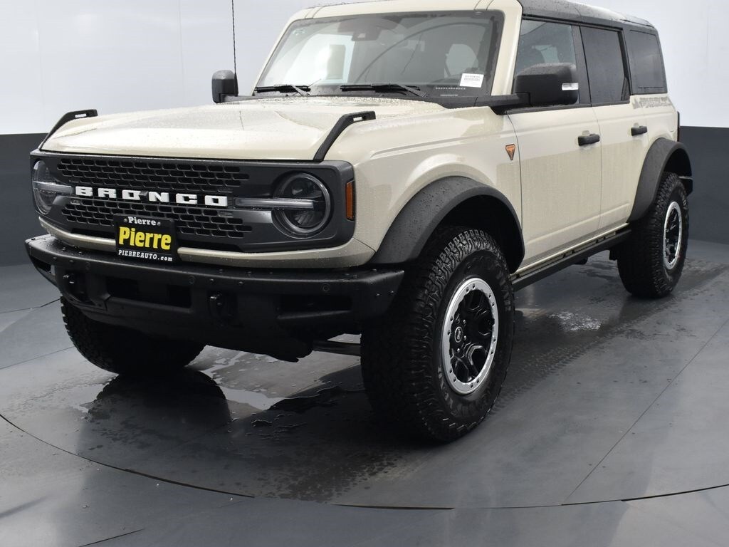New 2025 Ford Bronco Badlands SUV