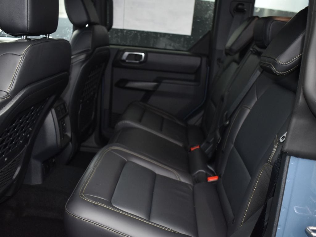 2025 Ford Bronco 4-Door Badlands - Photo 11