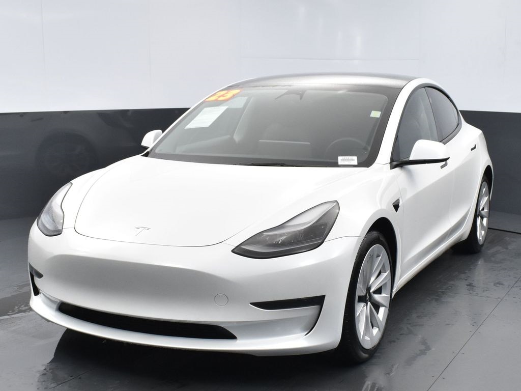 2023 Tesla Model 3 Base's photo