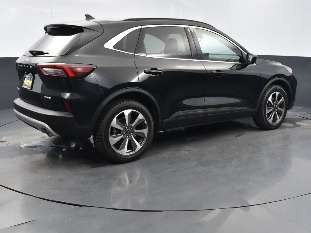 Used 2024 Ford Escape Platinum SUV