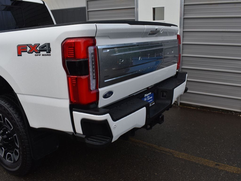2024 Ford F-350 Super Duty Platinum - Photo 7