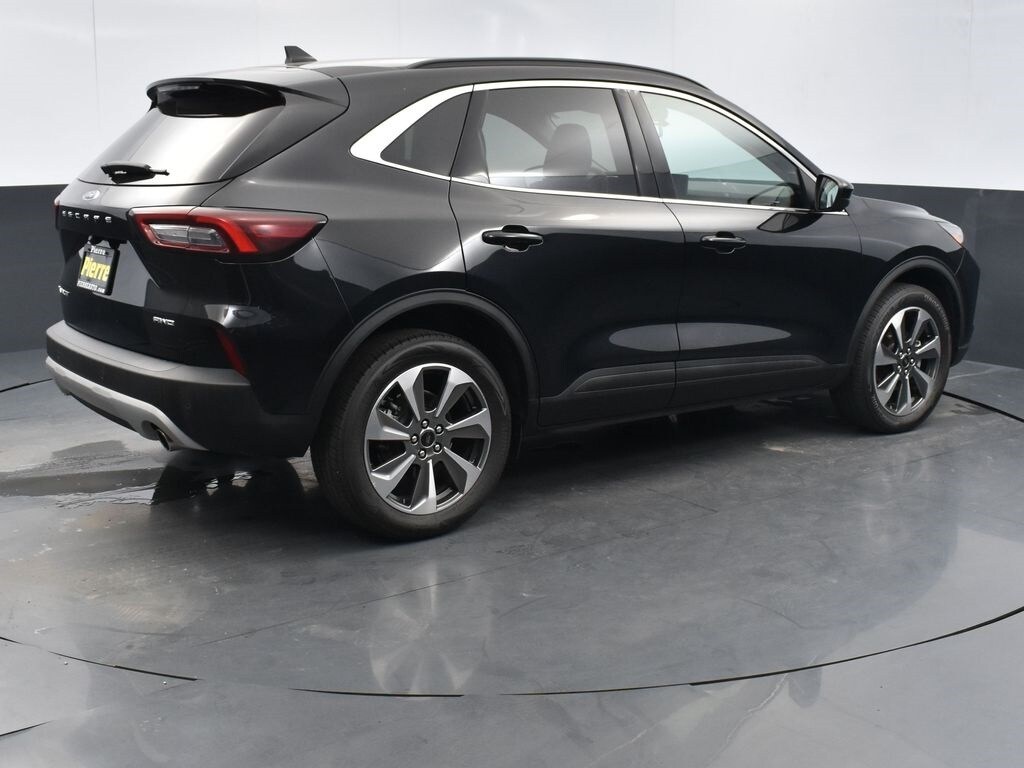 Used 2024 Ford Escape Platinum SUV