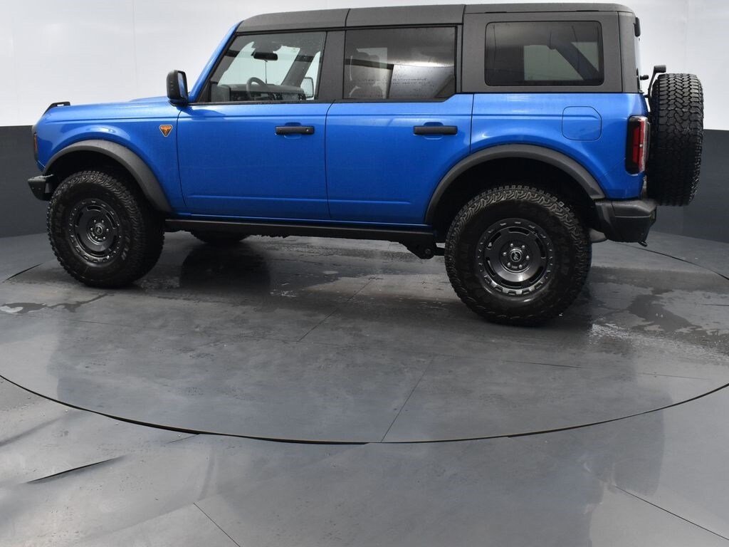 New 2025 Ford Bronco Badlands SUV