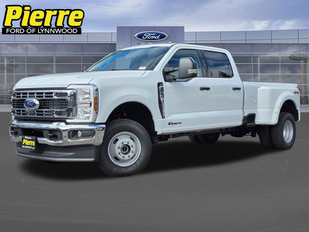 New 2026 Ford F-350 XLT DRW Truck Crew Cab