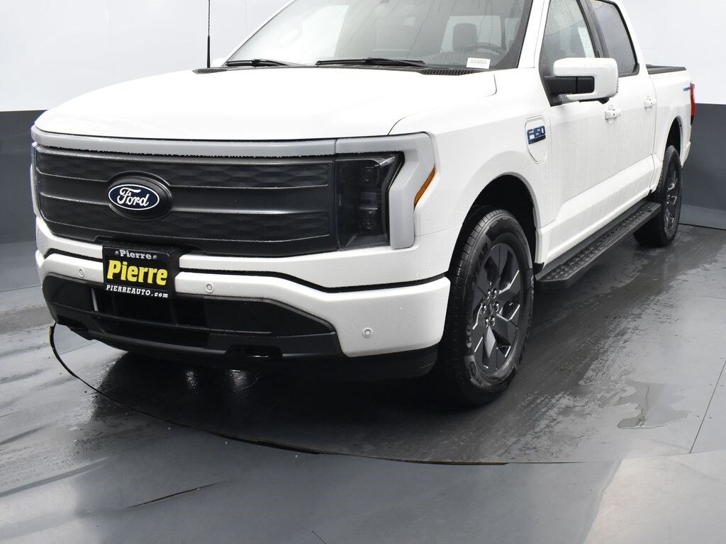 New 2025 Ford F-150 Lightning Lariat Truck SuperCrew Cab