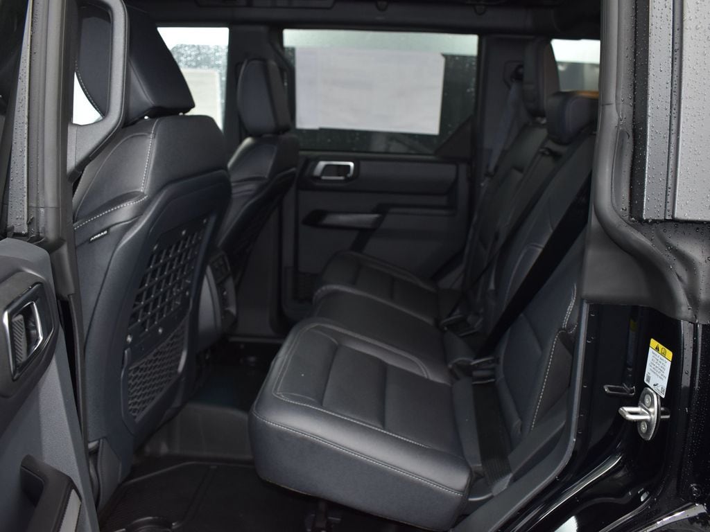 2025 Ford Bronco 4-Door Badlands - Photo 11