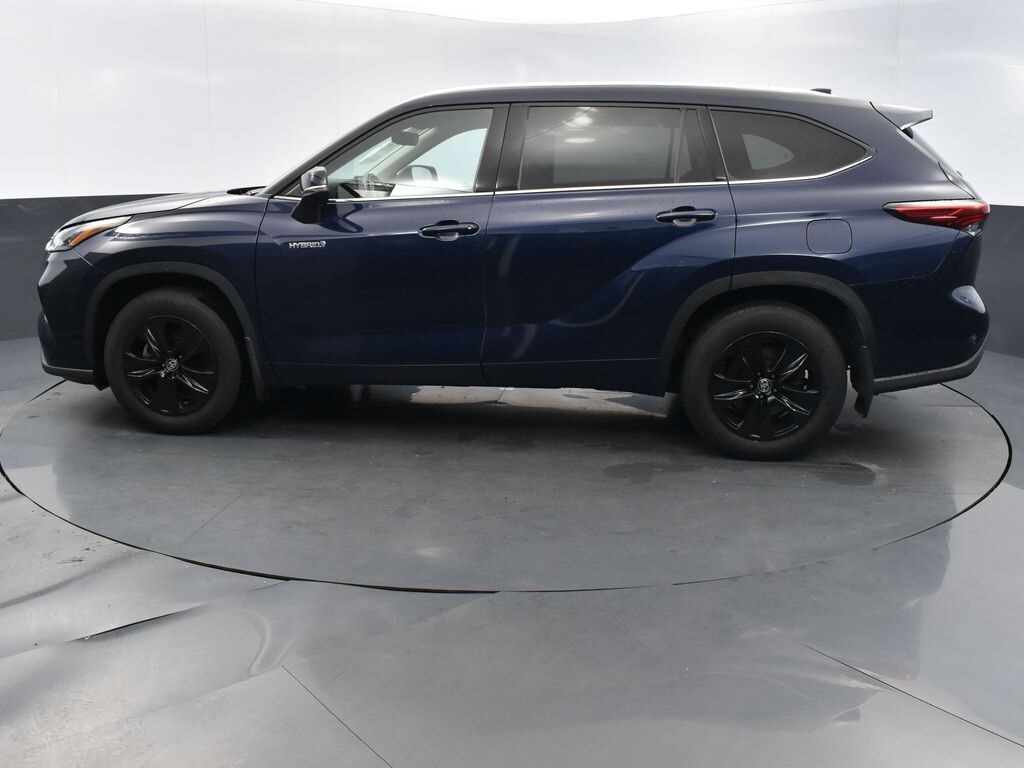 Used 2020 Toyota Highlander Hybrid XLE SUV