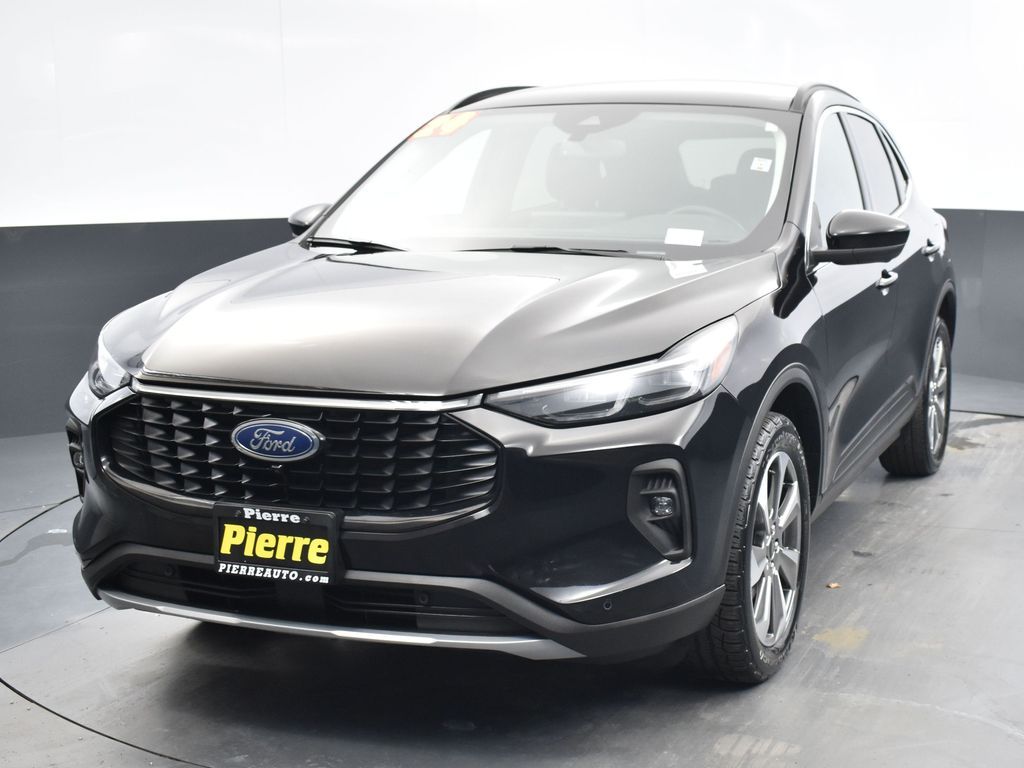 2024 Ford Escape Platinum