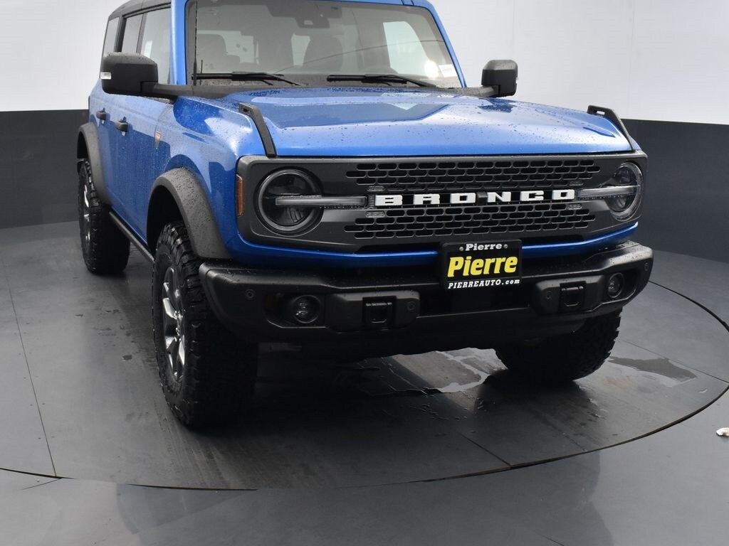 New 2025 Ford Bronco Badlands SUV