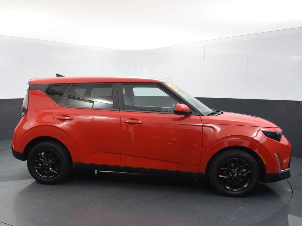 Used 2023 Kia Soul S Hatchback