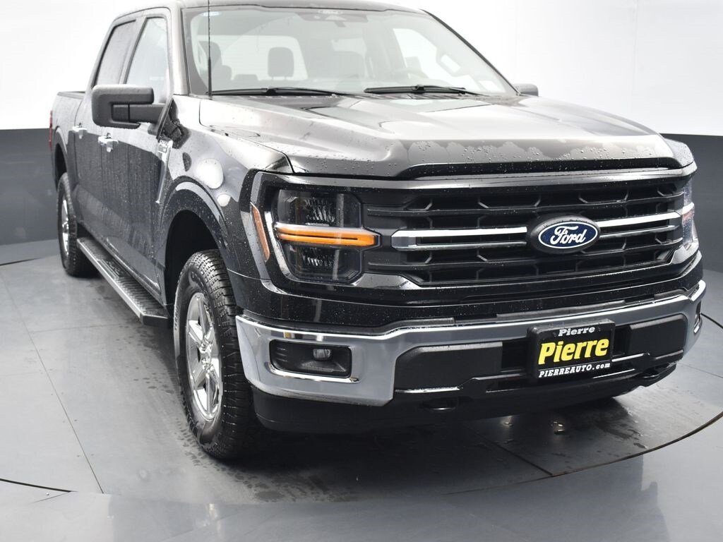 New 2025 Ford F-150 XLT Truck SuperCrew Cab