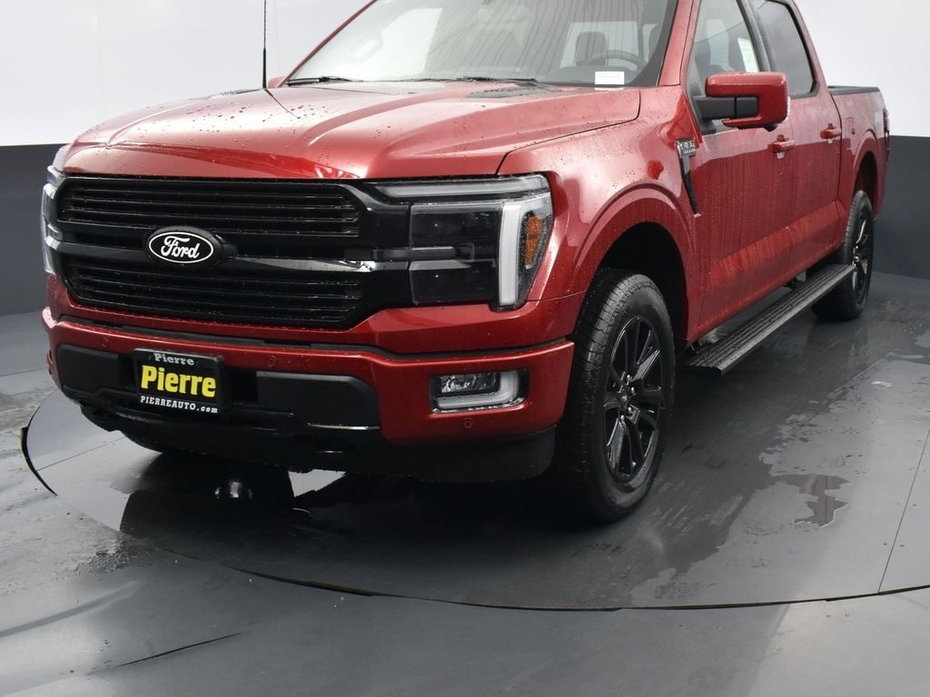 2025 Ford F-150 Platinum's photo