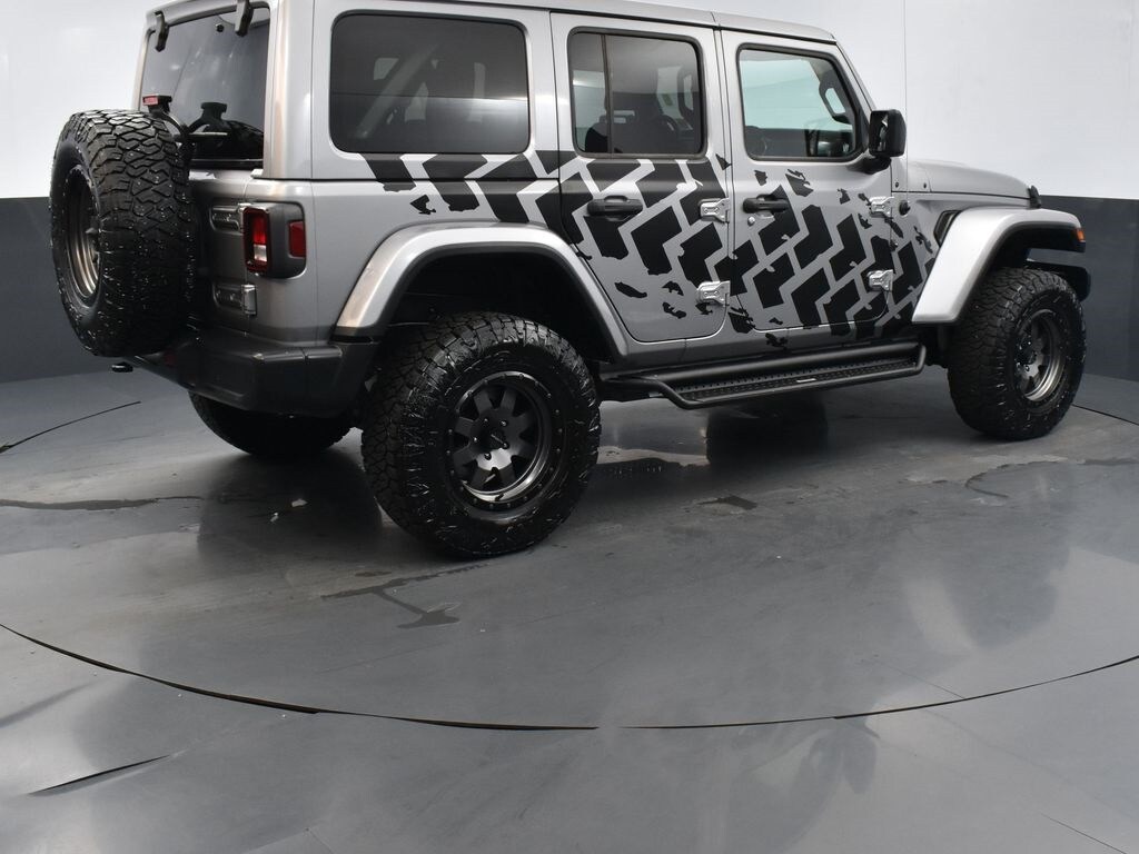 Used 2020 Jeep Wrangler Unlimited Sahara SUV