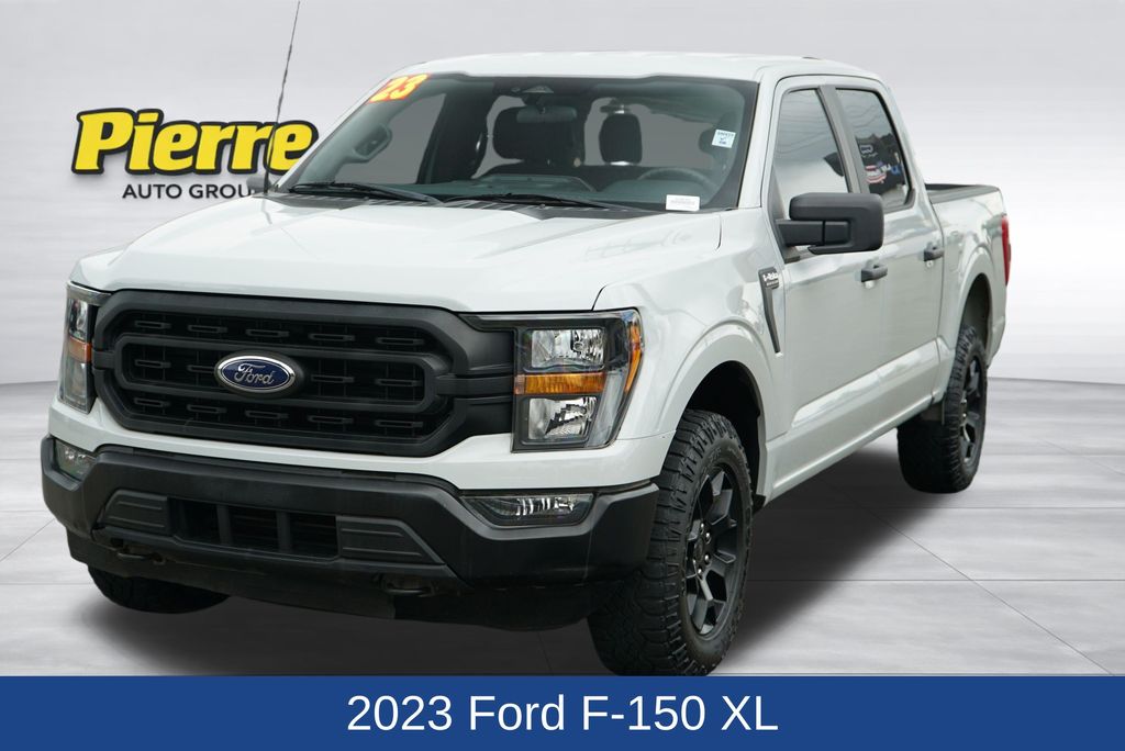 2023 Ford F-150 XL 4x4 SuperCrew 5-1/2 Box's photo