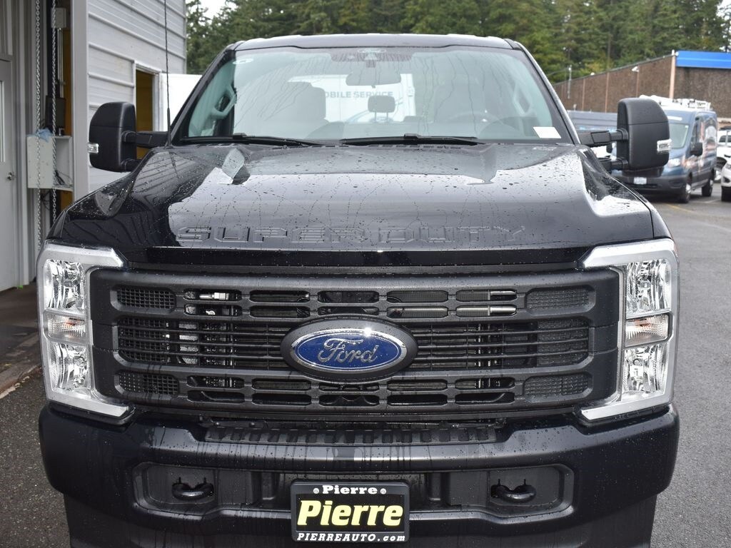 New 2026 Ford F-250 Truck Crew Cab