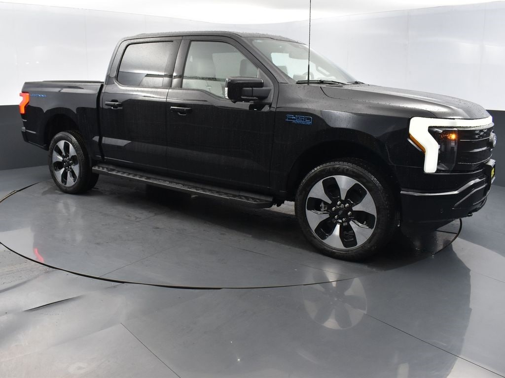 New 2025 Ford F-150 Lightning Platinum Truck SuperCrew Cab