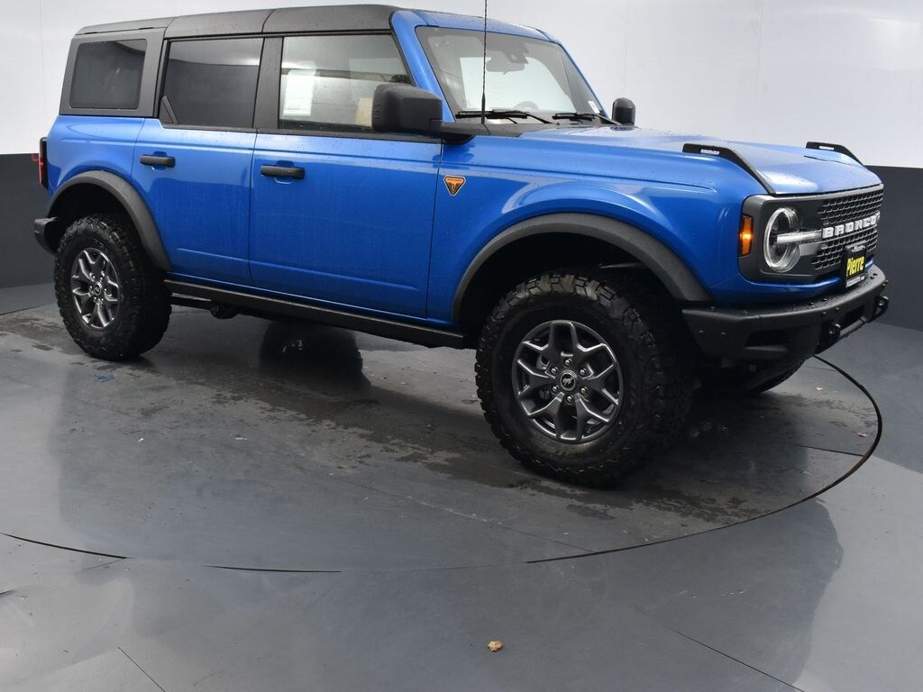 New 2025 Ford Bronco Badlands SUV