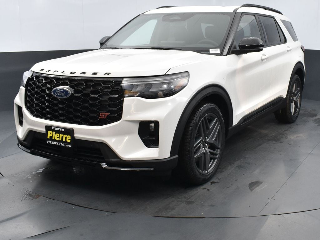2026 Ford Explorer ST's photo