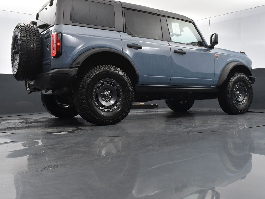 New 2025 Ford Bronco Badlands SUV