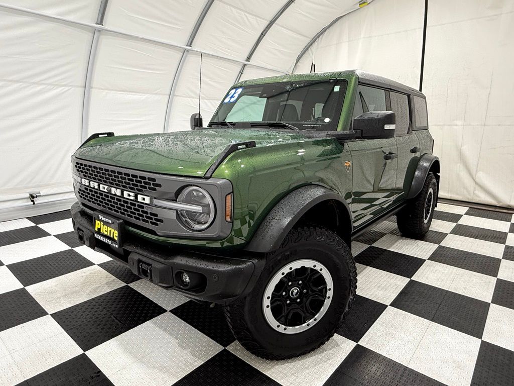 2023 Ford Bronco Badlands's photo