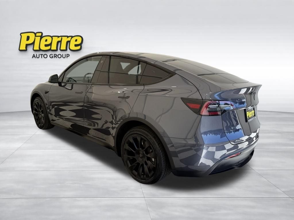 Used 2023 Tesla Model Y Long Range with VIN 7SAYGDEE1PA106723 for sale in Seattle, WA