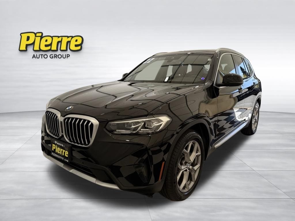 2022 BMW X3 xDrive30i's photo