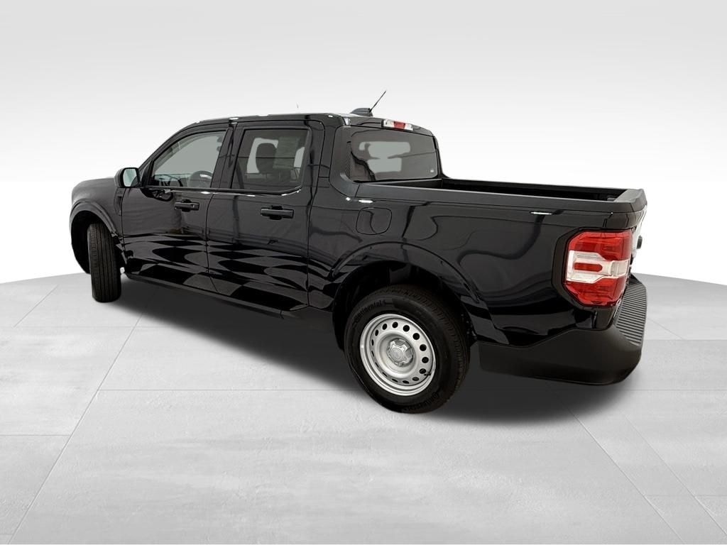 New 2025 Ford Maverick XL Truck SuperCrew