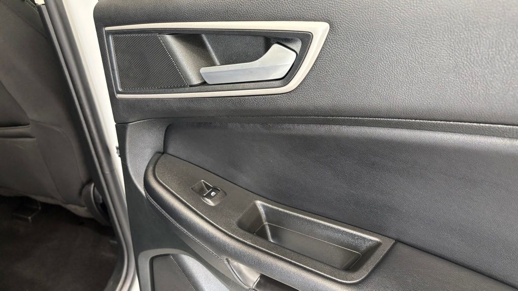 2023 Ford Edge SEL - Photo 27