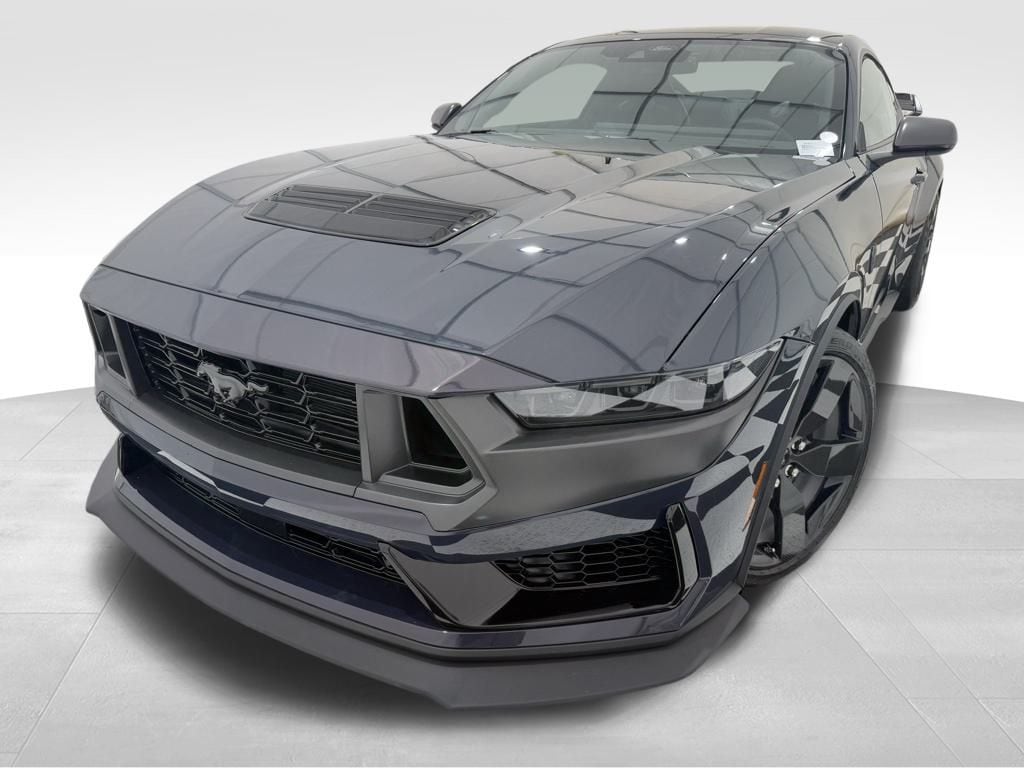 2024 Ford Mustang Dark Horse's photo