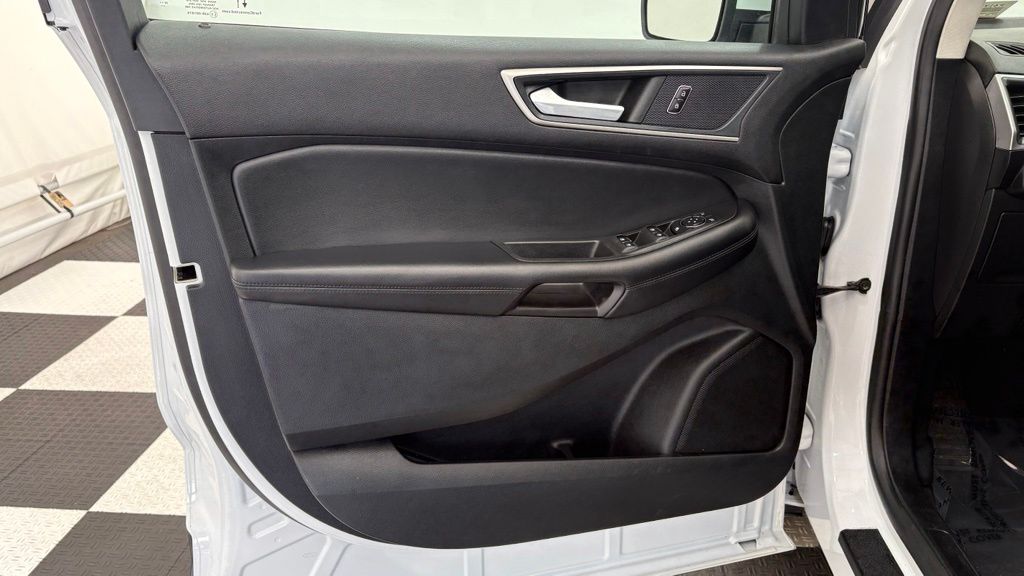 2023 Ford Edge SEL - Photo 15