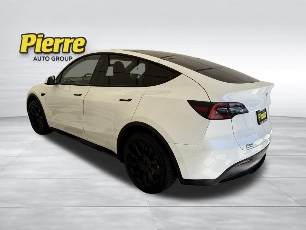 Used 2021 Tesla Model Y Standard Range with VIN 5YJYGDED0MF120096 for sale in Seattle, WA