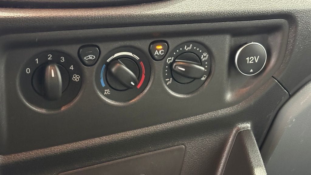 2019 Ford Transit Passenger Van XLT - Photo 37
