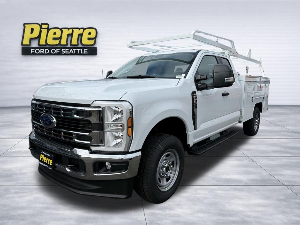 2026 Ford F-350 Chassis Truck Super Cab 