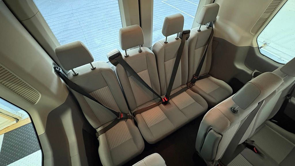 2019 Ford Transit Passenger Van XLT - Photo 26