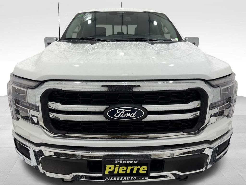 2025 Ford F-150 Lariat photo 3