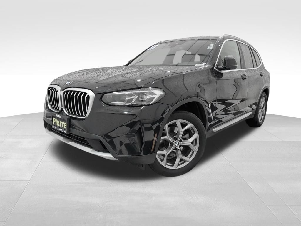 2023 BMW X3 30i's photo